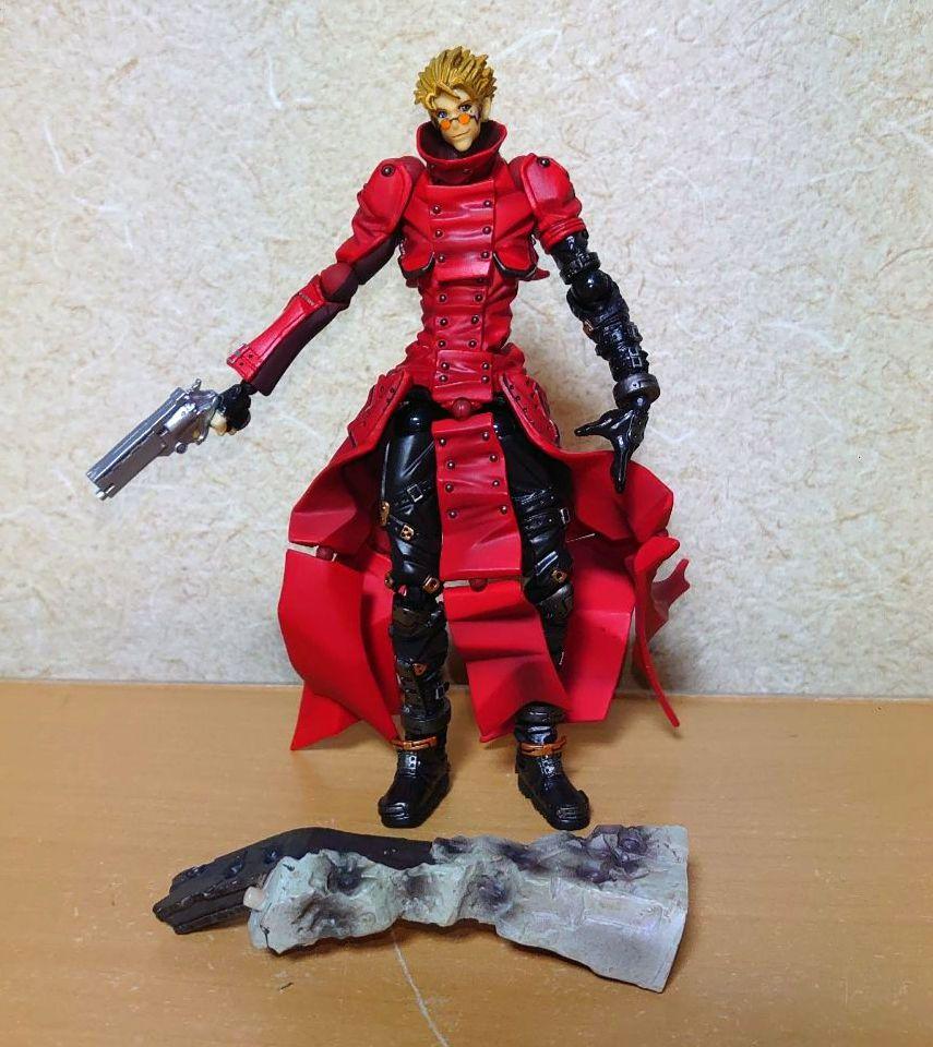 

[USED] Kaiyodo Revoltech Yamaguchi Trigun Vash the Stampede Figure