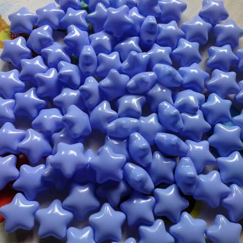 Eco-Friendly Bear-Shaped Ocean Ball Set: Baby Storage Box, Bouncing Ball Pit, Children's Toy and Decoration.