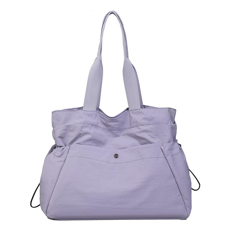 Simple and large-capacity lightweight shoulder bag for women's daily travel commuting waterproof nylon cloth women's tote bag