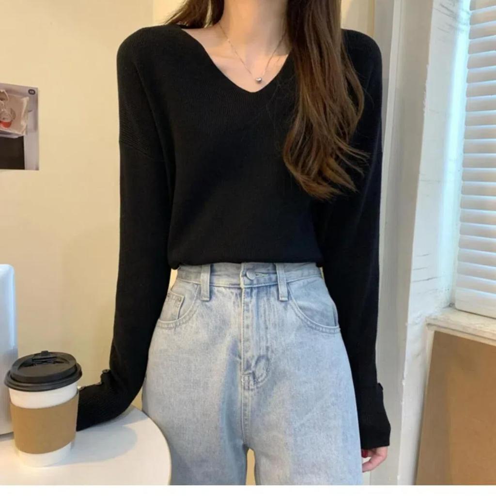 Pullocardi Ribbed Knit Sweater in Pure Long Sleeve Pullover with Button Loose Stylish Black Women's V-Neck Color, Cuffs, Fit,