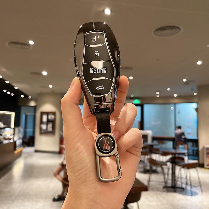 

2023 Hongqi H5/HS5/H6 Key Case: Premium Protective Shell & Decorative Accessories