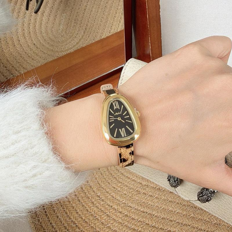 Neue Leder Leopardendruck Vintage Luxus Damen Quarz Uhr, High-End Damen Armbanduhr, Zeitmesser und Zubehör.