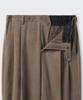 Musinsa Standard Brushed Two-Tuck Wide Hidden Elastic Waist Slacks [Brown]