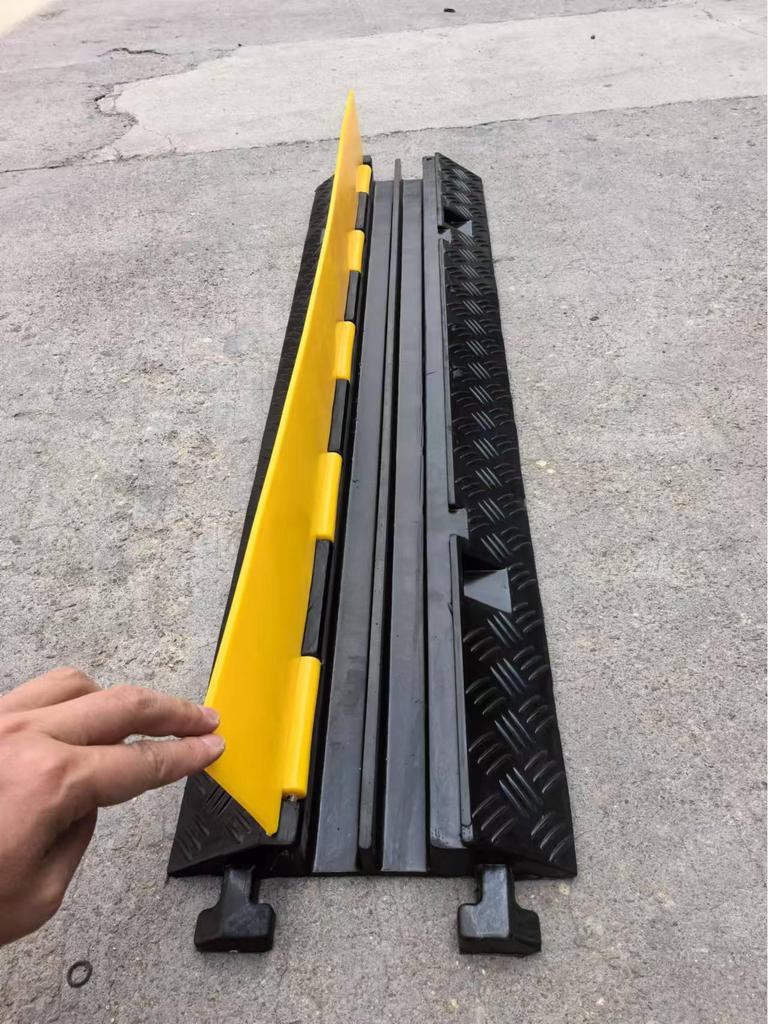 Twill Rubber 2-Channel Speed Bump & Cable Protector for Indoor/Outdoor Stages