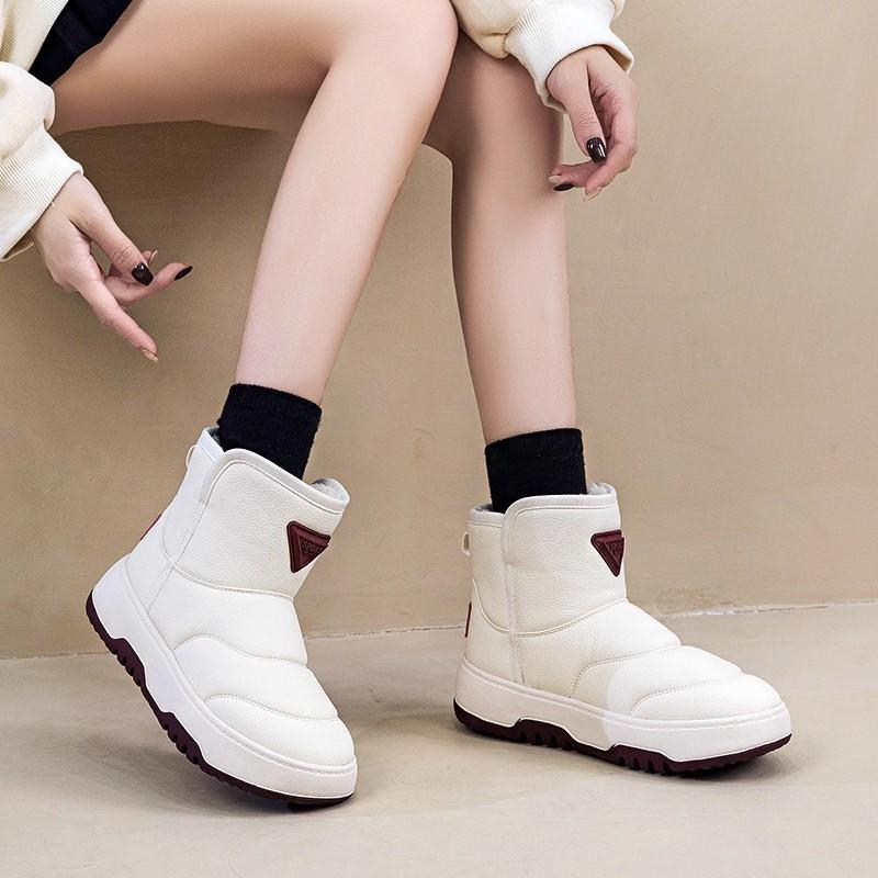 Leather Snow Boots Women's Winter Velvet Thickened One-pedal Warm Large Cotton Shoes Non-slip Thick-soled Short Boots