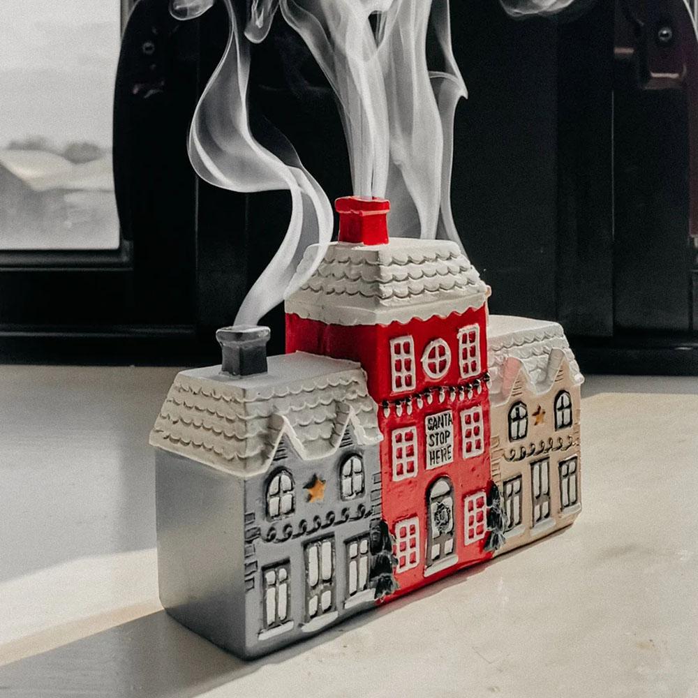 Log Cabin Incense Burner Resin Christmas Snowy Winter Incense Cone Burner with Xmas Tree Holiday Tabletop Chimney Decorations for Home Kitchen Office