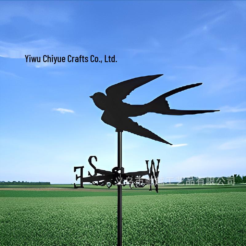 Weather Vane Ornament: Outdoor Wrought Iron Spray-Painted Roof Decoration Metal Craft