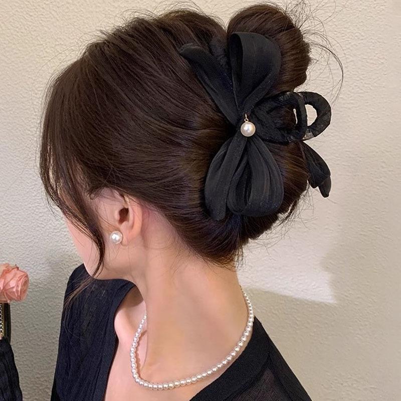 Fashion Hair Clips Pearl Bow Winding Grab Clip Back of Head New High-end Shark Clip High-end Versatile Hairpin Woman Headdress