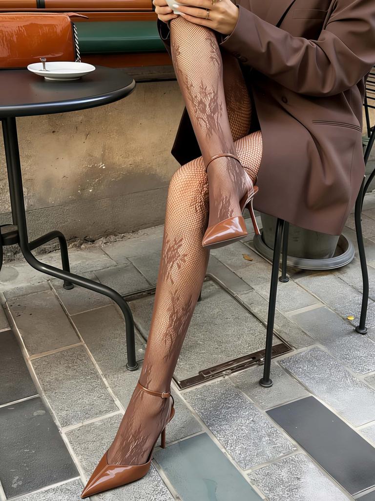 Women‘S Coffee Brown Fishnet Stockings With Lace Jacquard Cut-Out Patterns High-Stretch Snag-Resistant Edgy For Date