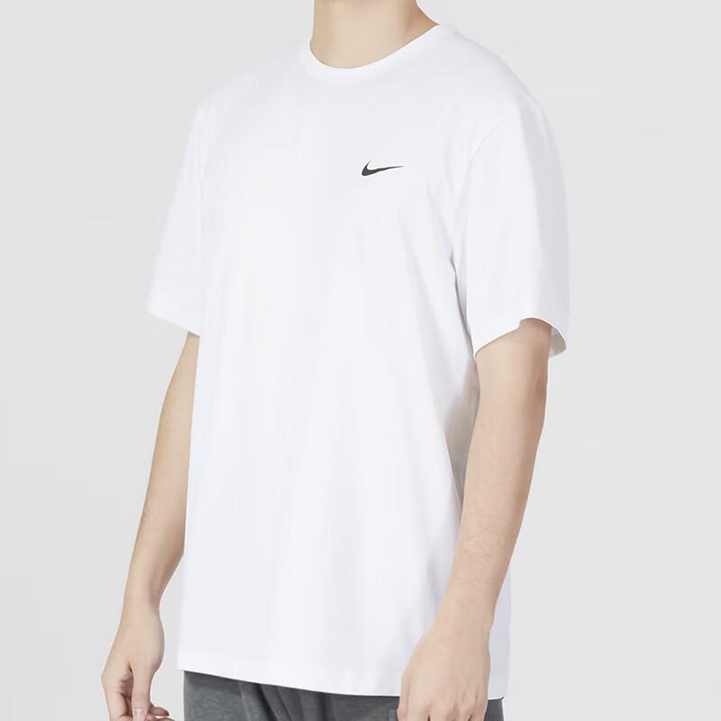 Nike Men s Quick-Dry Short Sleeve T-Shirt XL