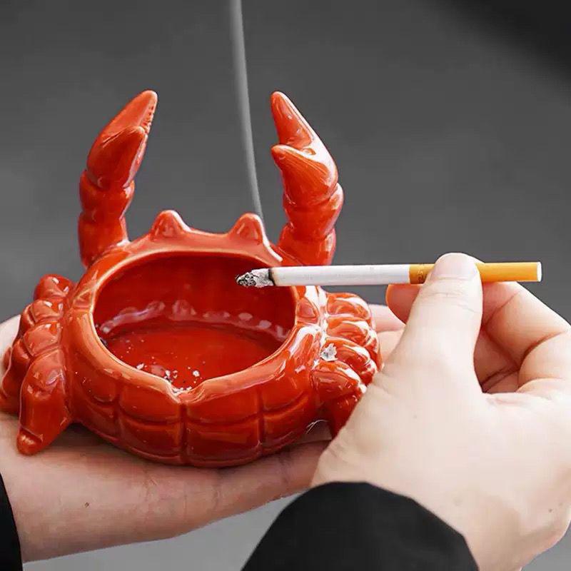 Crab Ceramic Ashtray with Lid - Cute Chinese-Style Tea Pet for Home or Office
