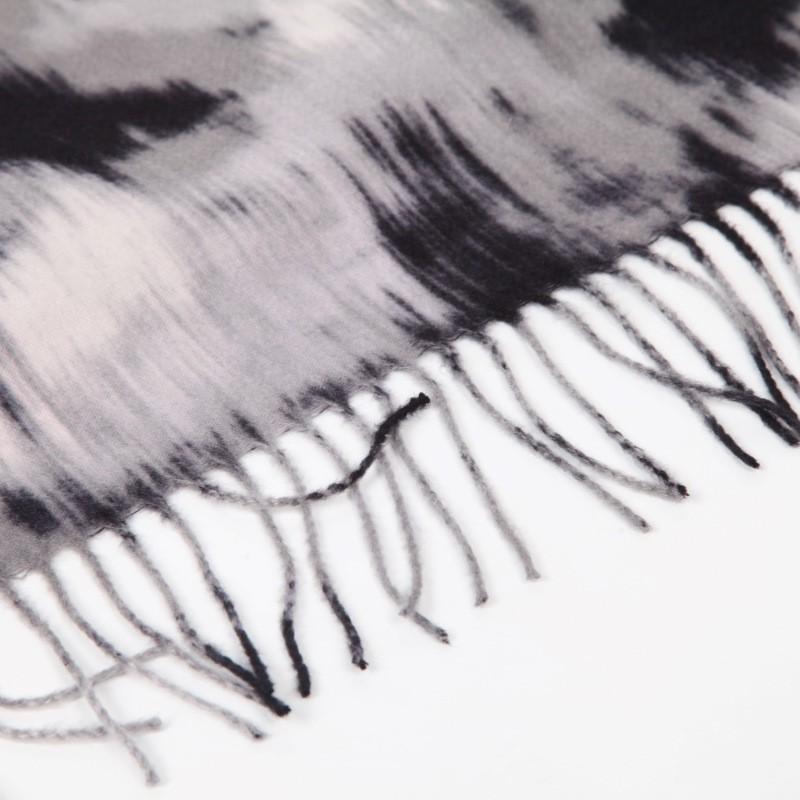 Imitation cashmere graffiti color block printing scarf women's winter fashion simple scarf medium and long thermal cape