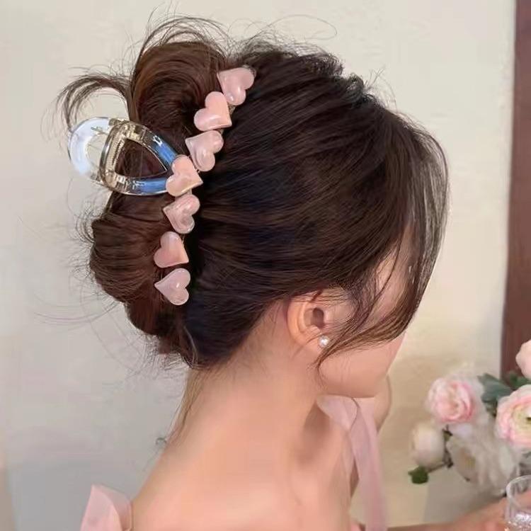 High-End Large Jelly Heart Claw Hair Clip for Women – Summer Bun & Shark Clip Accessory