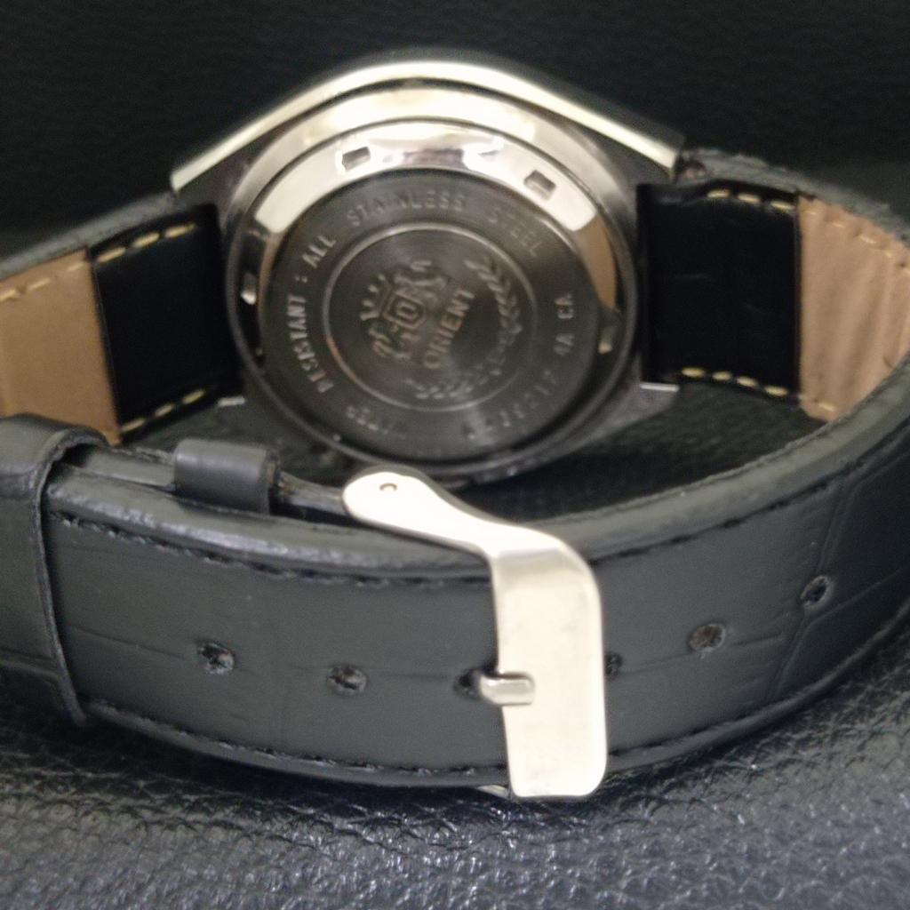 AUTOMATIC VINTAGE ORIENT JAPAN 46941 MENS ORIGINAL DIAL WATCH a700165-5 R201-a700165