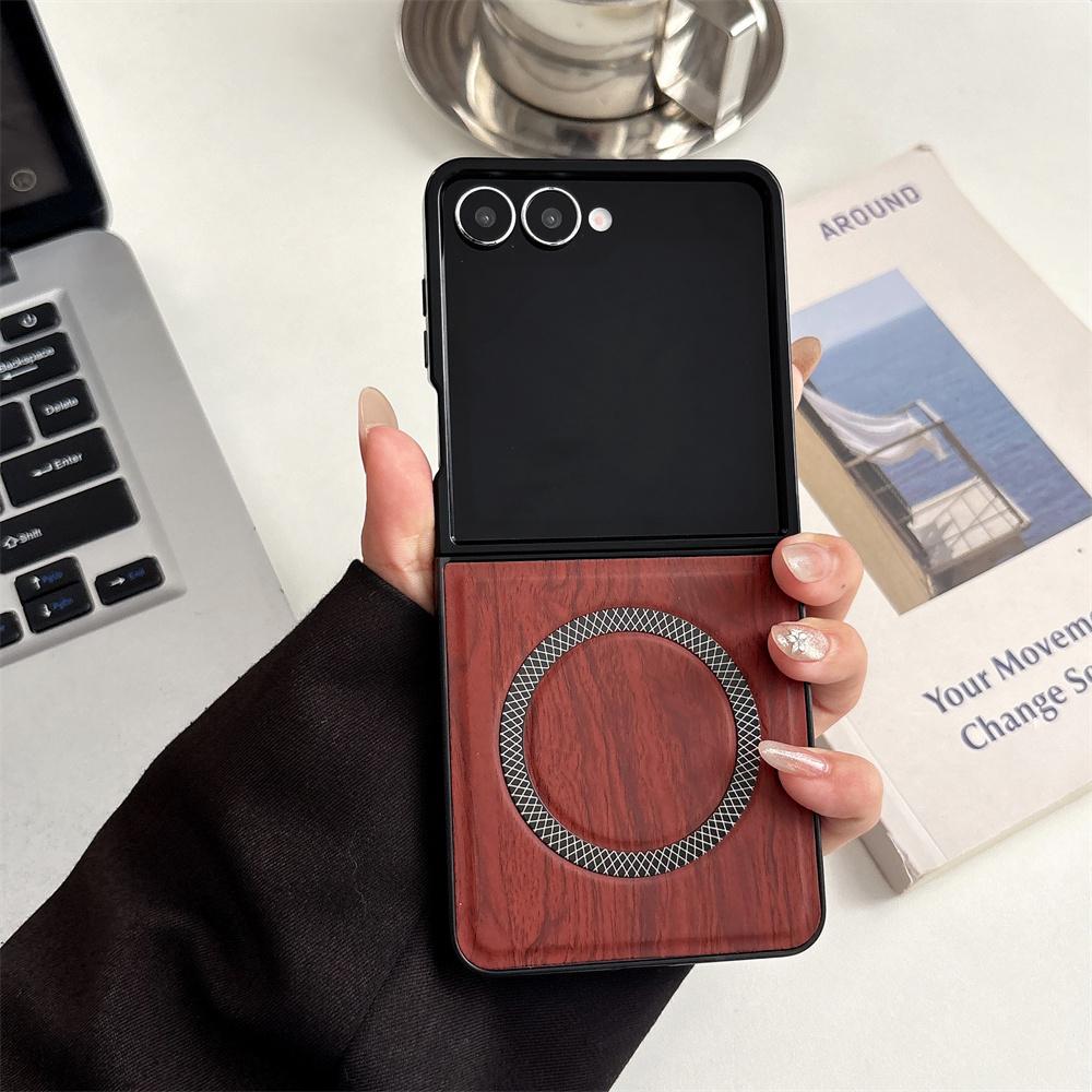 

Luxury Magnetic Matte Wooden Phone Case For Samsung Galaxy Z Flip 7 6 5 ZFlip4 3 Flip7 ZFlip6 Flip6 Shockproof Bumper Back Cover Galaxy Z Flip3 5G