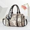 Fashionable Large Capacity Boston Women's Bags Retro Print Commuter Tote Bag Single Shoulder Crossbody Bag PU Material Handbag