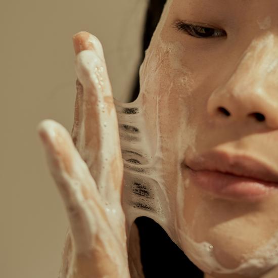 Donggubat Ampoule Cleansing Bar Kelp 120g