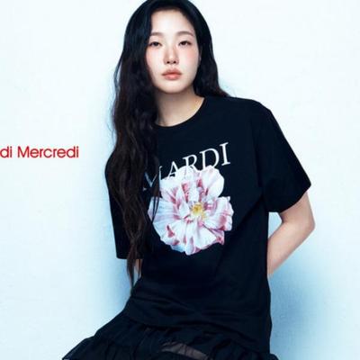 Dienstag Mittwoch Rosen T-Shirt - Schwarz