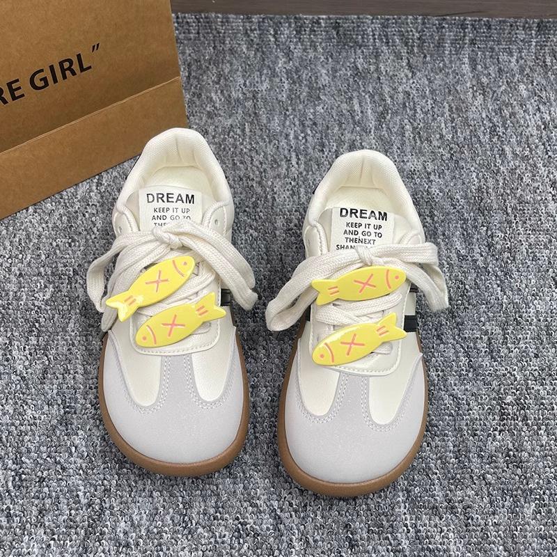 

Lulu eggs, spring platform white shoes women s 2025 new popular versatile chic shoes retro German training shoes 40