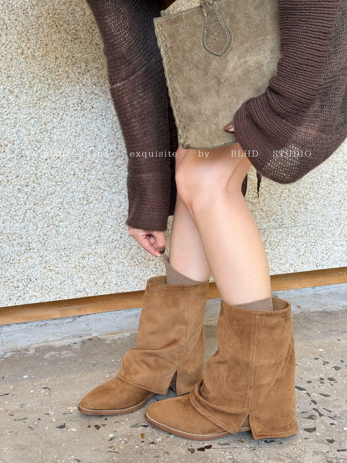 

Версия из коровьей кожи~ остроносые короткие ботинки женские тонкие ботинки ботинки с напуском новые на толстом каблуке модные ботинки-казаки средней длины 39 малиновый