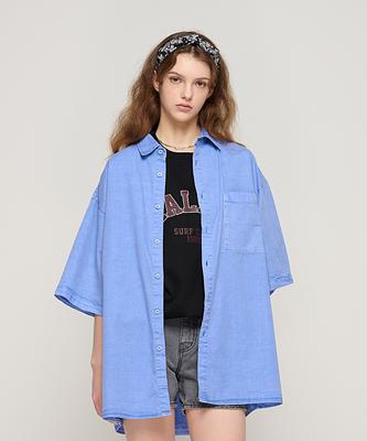 CARGOBROS FOR WOMAN Pigment Washed Oversized Short Sleeve Shirt (Light Blue)