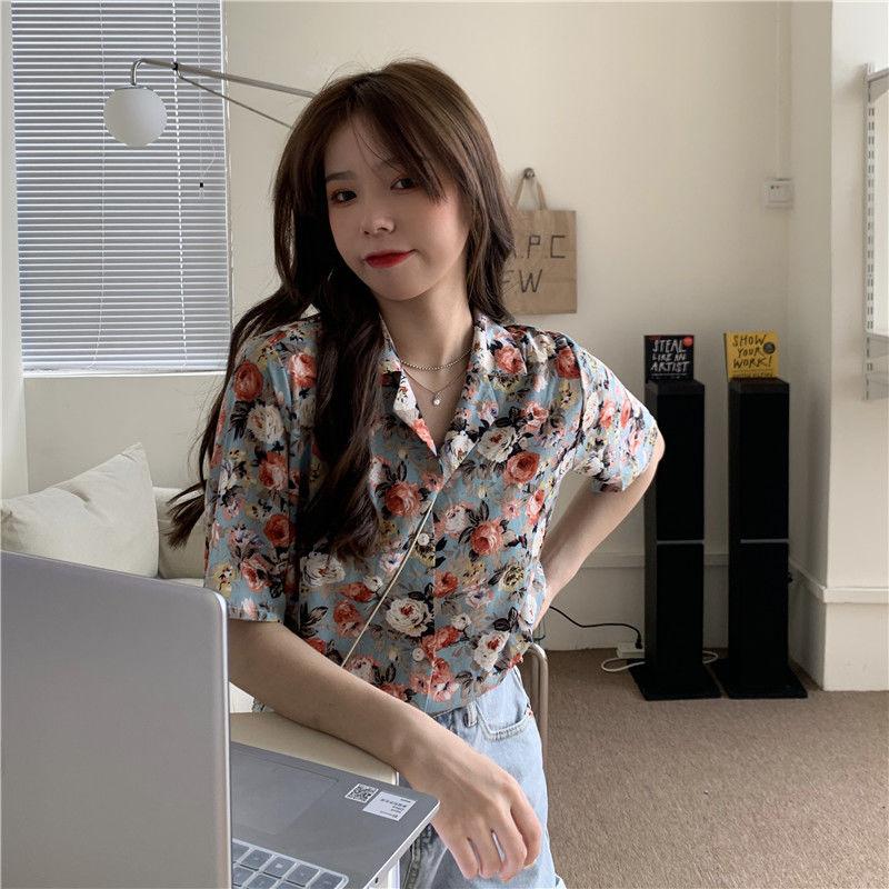 Summer Floral Shirt for Female Retro Hong Kong Style Short Sleeved Blouses Loose College Style Suit Collar Casual Blouse