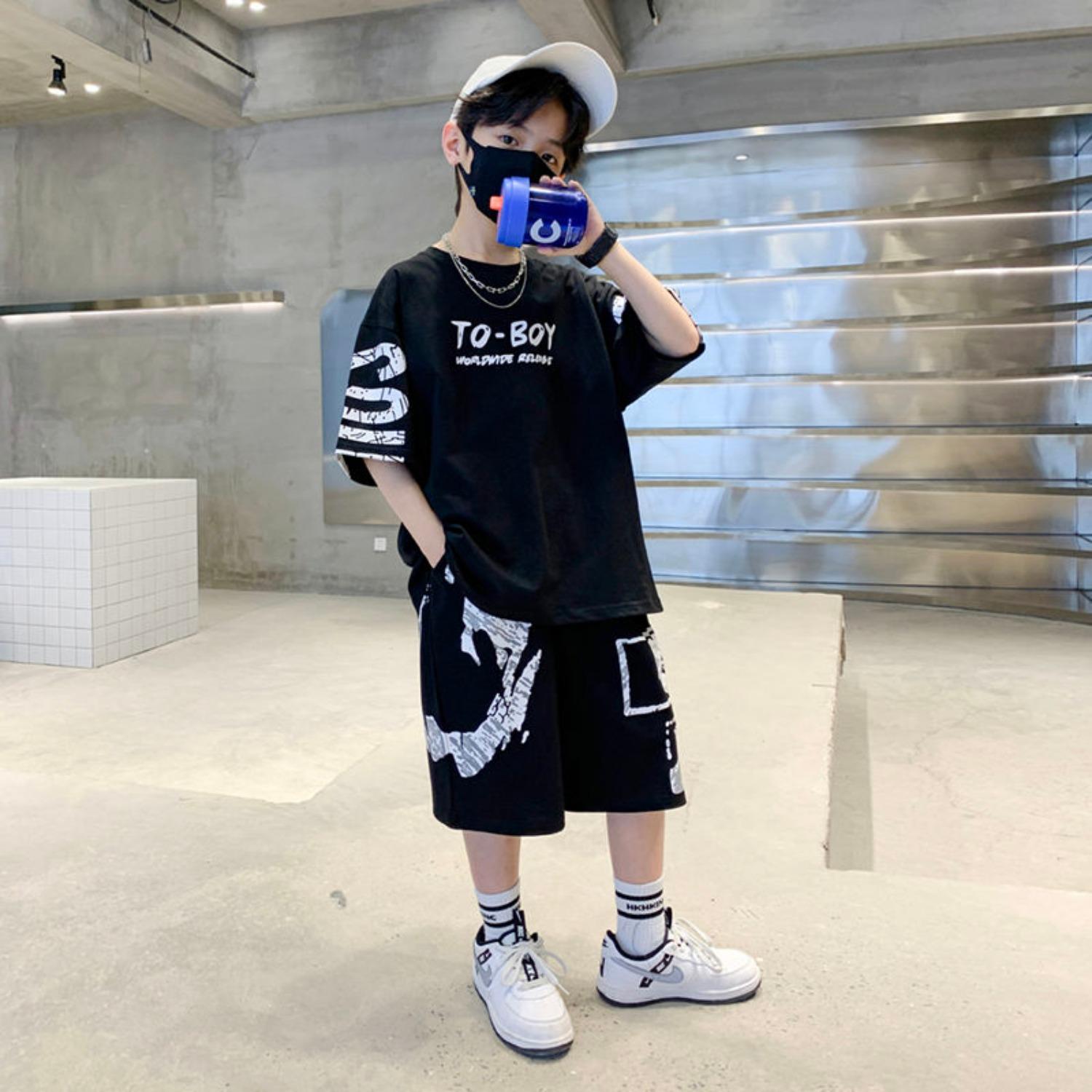 

Boys Summer Fashion Leisure Sports 2-piece T-shirt+Pants Suitable for Boys Aged 5-14 Hip Hop Style Fashion Clothing Set 13-14 Years