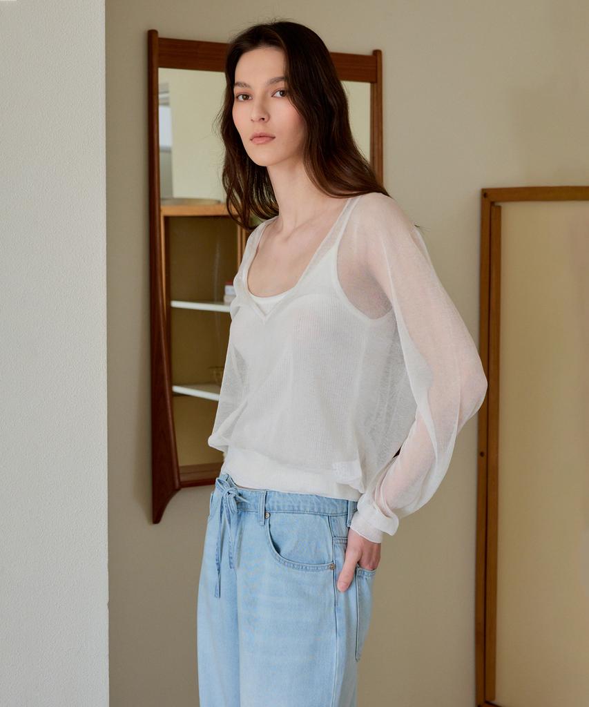 THEELO Extra Deep V-Neck Knit (Ivory)