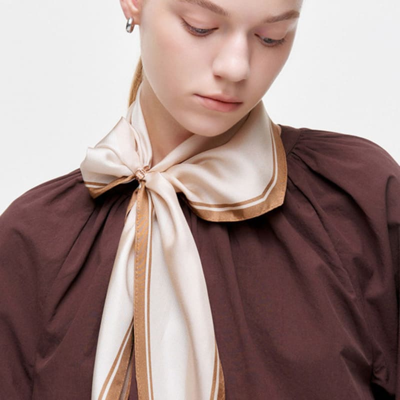 Saint Luxure Ab Camel Beige