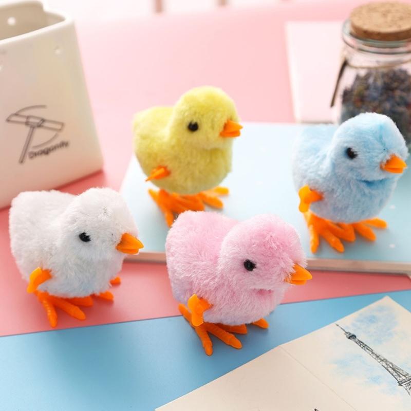 Nostalgic Wind Up Baby Chick Easter Cartoon Baby Chick Toy for Bar Desktop Accessories Cartoon Vintage Style Photo Props