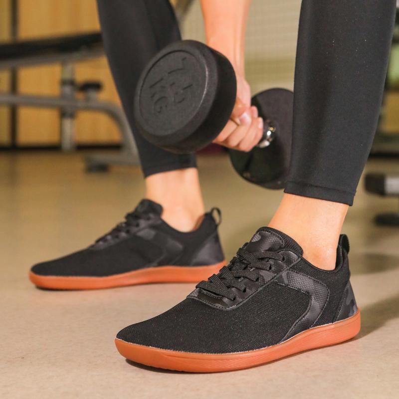 Anti-slip Wide Toe Training Sneakers Light Breathable Casual Sports Shoes Mesh Gym Fitness Flat Shoes