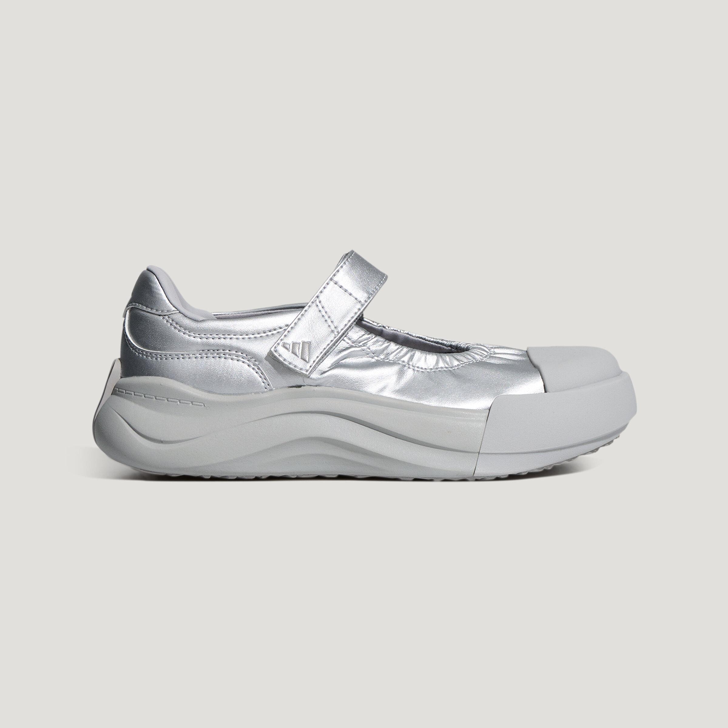 Adidas MAXXCOURT Mary Jane Shoes Women s 35.5