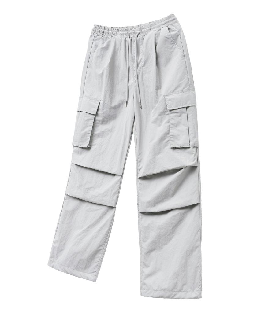 MOZMOZ Mesh-Lined Parachute Wide Pants Light Gray