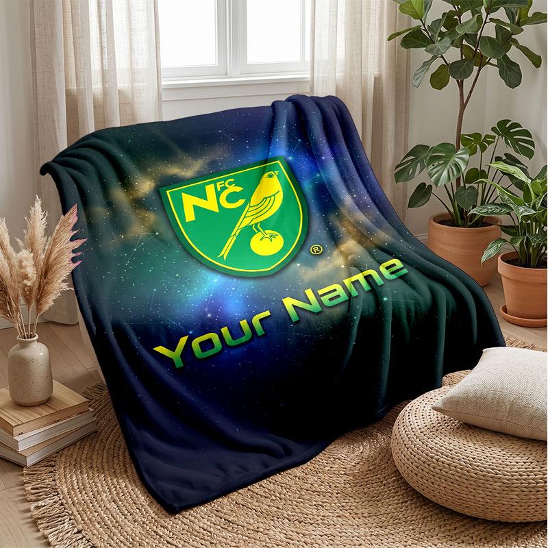 Norwich City Benutzerdefinierter Name Text Flanelldecke Fußball Logo Personalisierte Fleece-Kuscheldecke Besonderes Geschenk für Sofa Schlafzimmer Zuhause