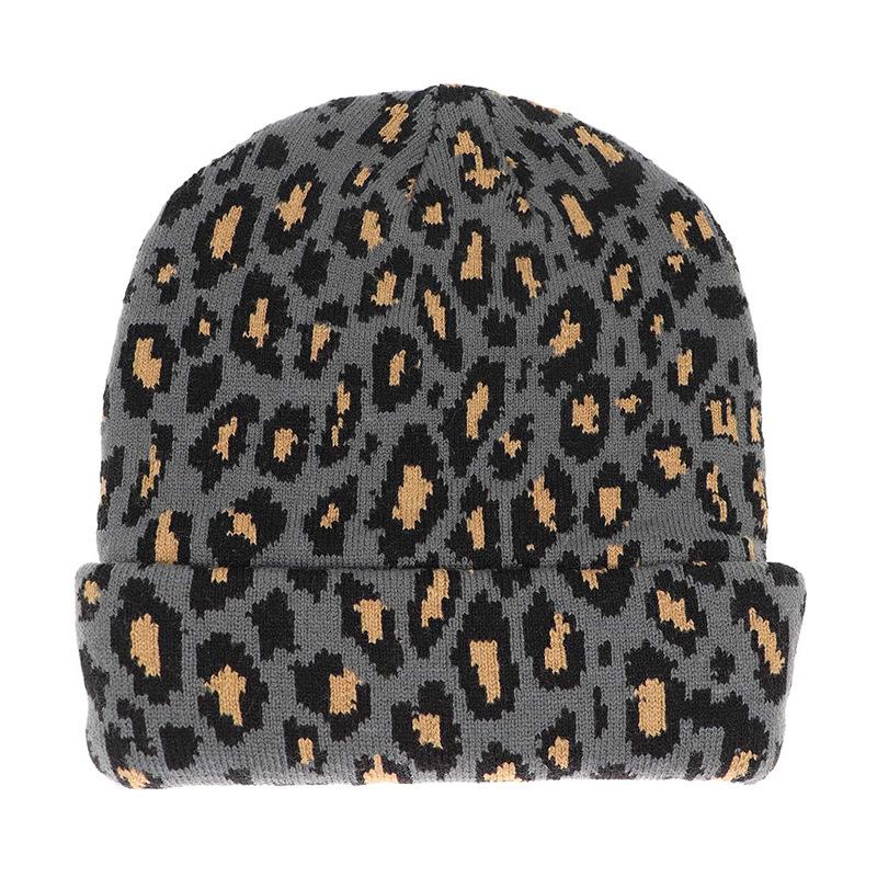 

Korean Leopard Print Knitted Wool Beanie with Ear Protection - Retro Women s Fashion for All Seasons One Size сірий колір