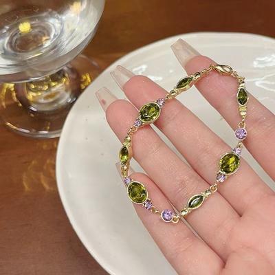 Green Zircon Women's Bracelet Is A Unique and Exquisite Jewelry Gift for Friends