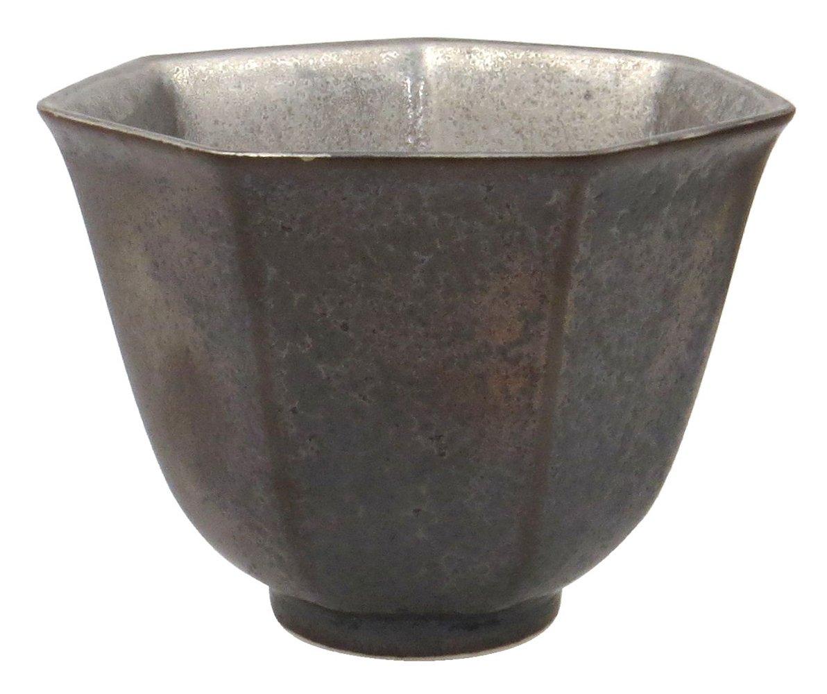 

Arita ware Toetsu kiln, Heptagonal, with black yuzu and silver glaze, 467189-651