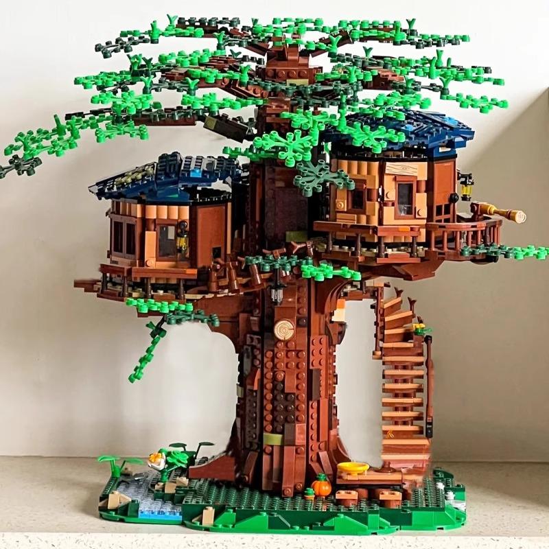 The Four Seasons Tree House Urban Building Blocks Are Compatible With The 21318 Tree House Family Building Blocks For Building C