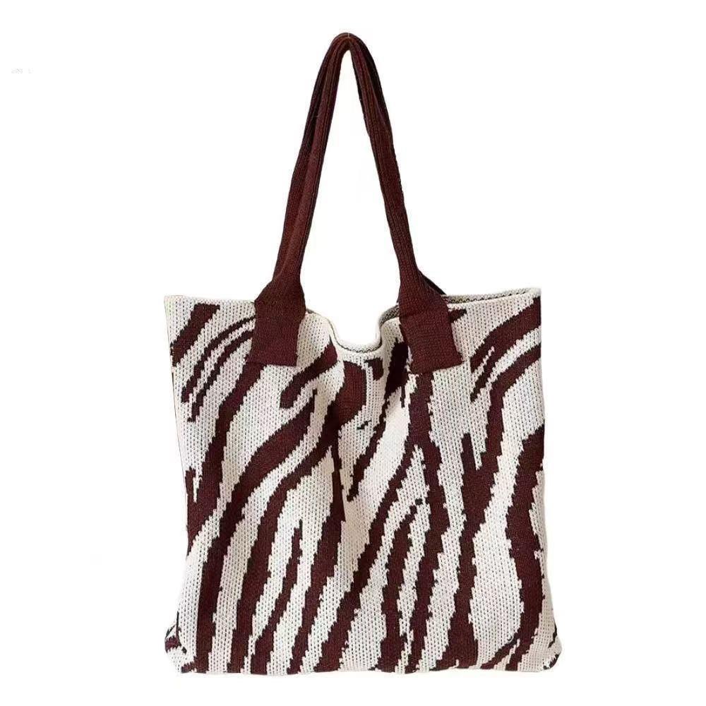Large capacity tote bag woven bag summer shoulder bag women's hand-woven bag new holiday beach bag