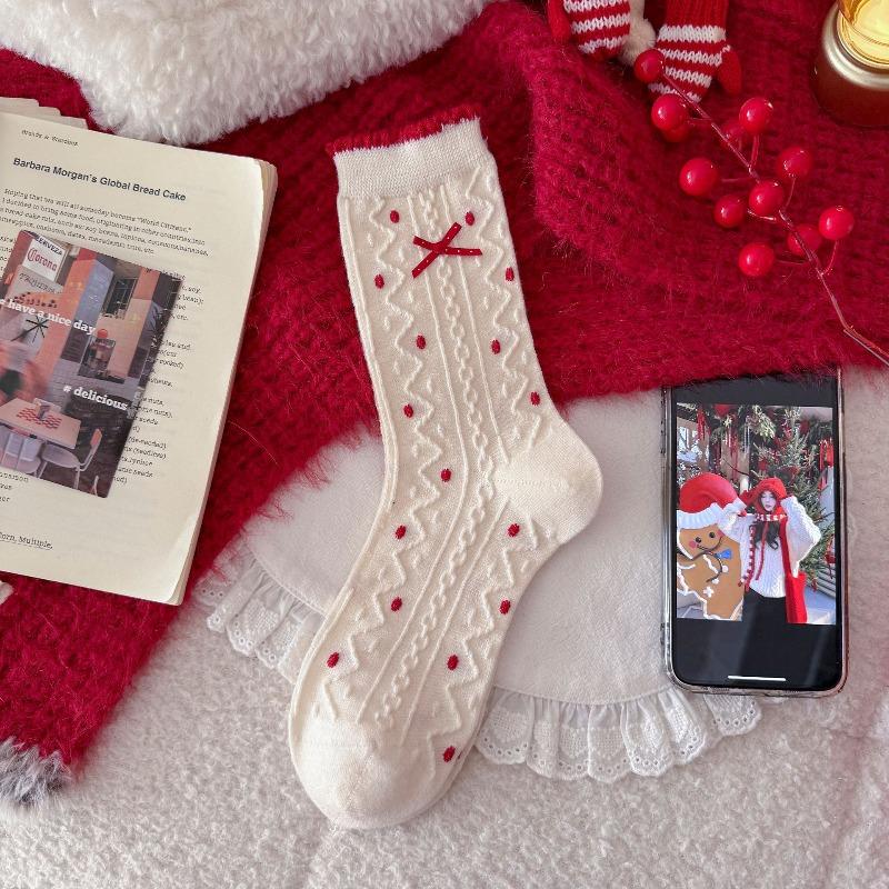 New Year's Wool Red Socks Thickened, Warm and Festive. Female Bow, Little Dog Fair Island Sweet Mid-calf for Autumn and Winter