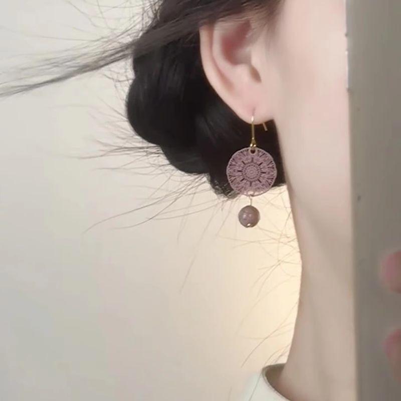 

New Chinese Style Light Purple Cut Out Window Flower Earrings Retro Affordable Luxury Fancy Elegant Graceful Artsy Ear Rings Lavender Cut Out window earrings