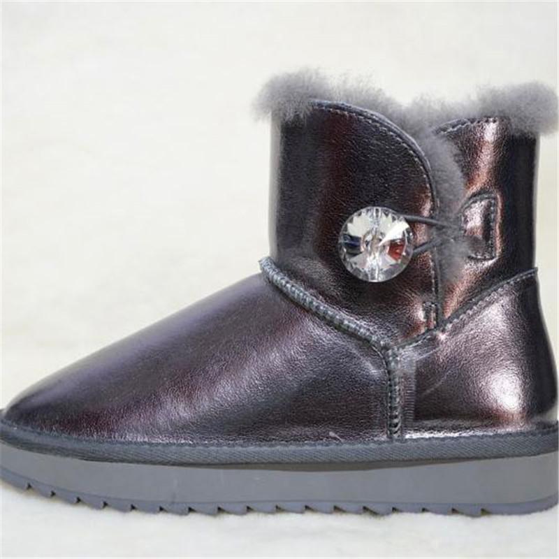 

100% натуральная кожа 2024 года Женская обувь из овечьей шерсти Сапоги для снега Ботинки из коровьей кожи Сапоги из овечьего меха на плоской подошве Теплая зимняя обувь 40 серый