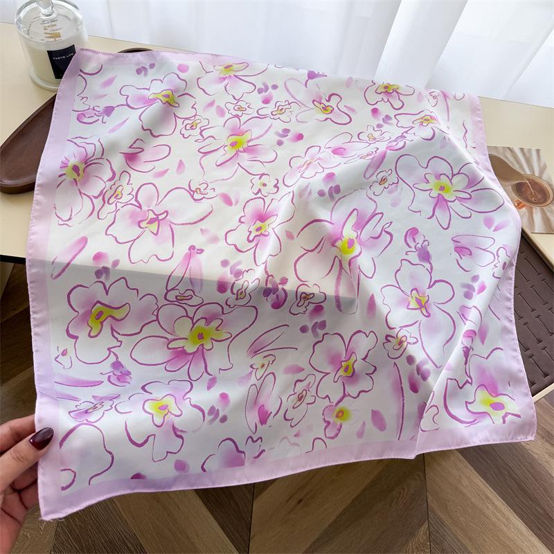 Women S Versatile Printed Silk Like Square Scarf Summer Shawl 66*70cm