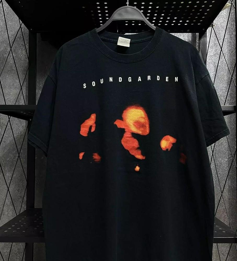 90s Soundgarden ‘Superunknown’ Band Black Short Sleeve Unisex T shirt Reprint Unisex T-Shirt M