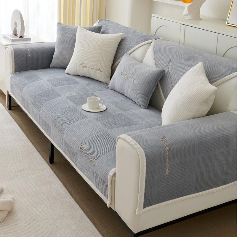 

Стильный плюшевый чехол для дивана 3-местный L-образной формы бархатный чехол для дивана нескользящий чехол для двухместного дивана кресла полотенце вышивка буквы теплый 70x70