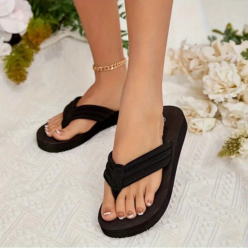 Ladies' Chic Black Flip Flops Comfortable EVA Sole, Thick Padded Low Heel, Suitable for Casual Summer Beach Wear, Fashionable Flip Flops, Beach Shoes