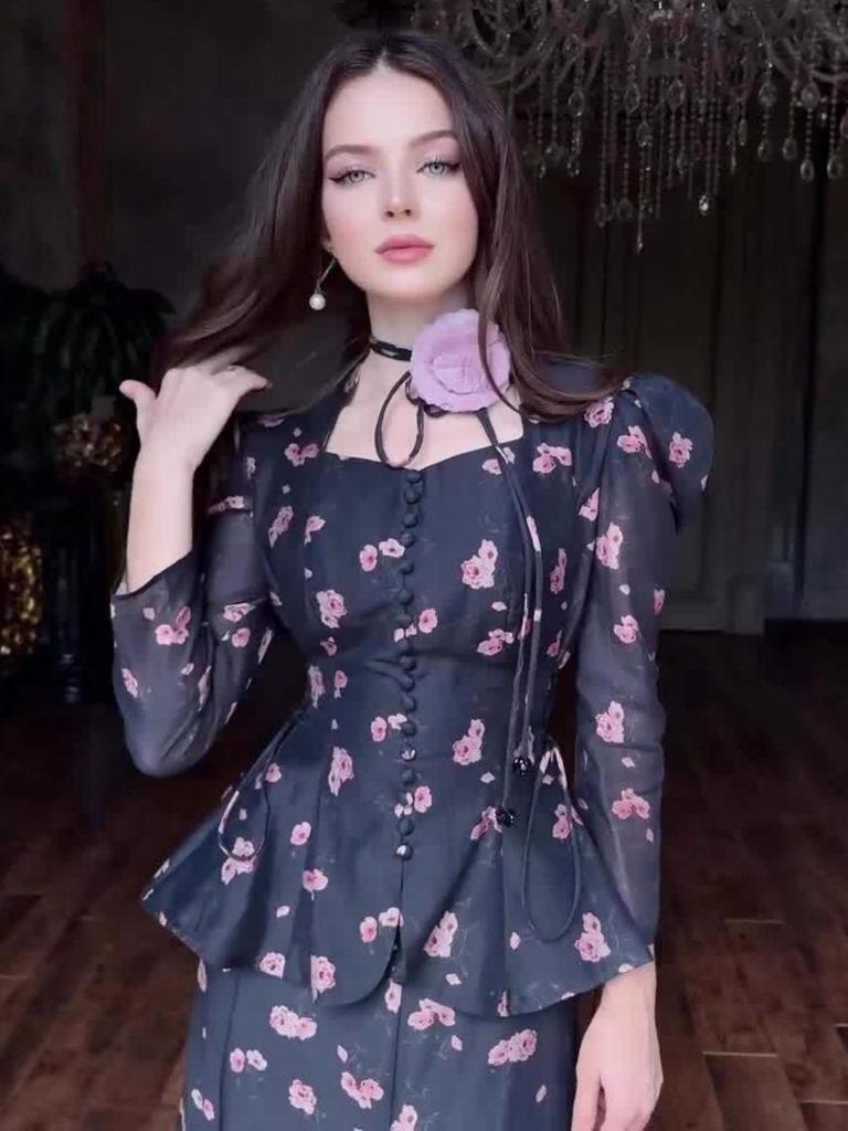European and American 2025 Retro Long Sleeve Dress - Elegant Spring Court Style