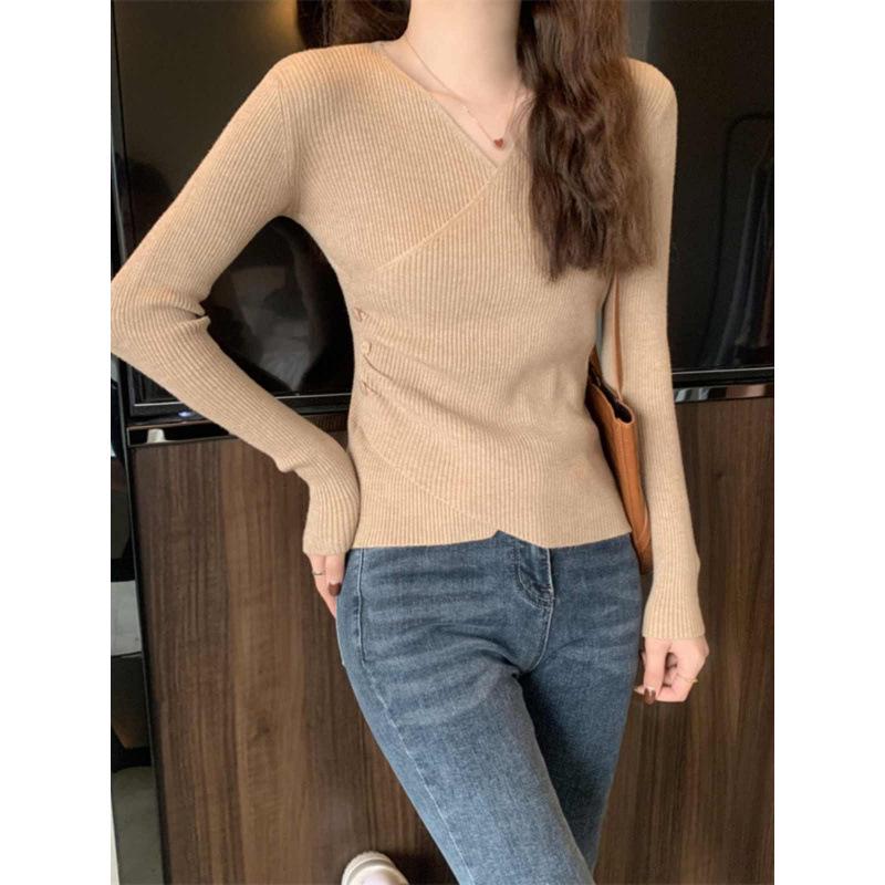 Autumn/Winter Women's Designer V-Neck Knit Sweater - Trendy French-Style Base Layer.