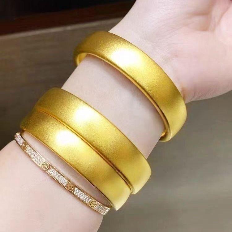 Armreif Goldener Schmerle mit breiter Vorderseite nach alter Tradition - Damen Hochzeit Echter Imitationsgoldschmuck