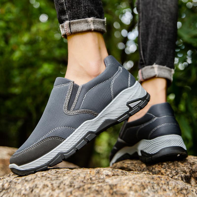 Lässige Herrenschuhe lässige Herrenschuhe Herbst und Winter neu Canvas Walking Arbeitsschutzschuhe Sport und Freizeit weiche Sohle 100